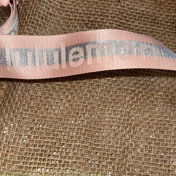 Lululemon Athletica Light Pink Crossbody Bag- Belt Bag - Picture 9 of 9